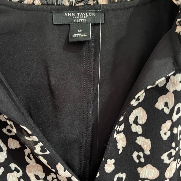 Ann taylor floral dress brown and beige SP. H-9 - Picture 2 of 9